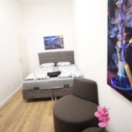 Modern Double Room Js B Vienna Exterior photo